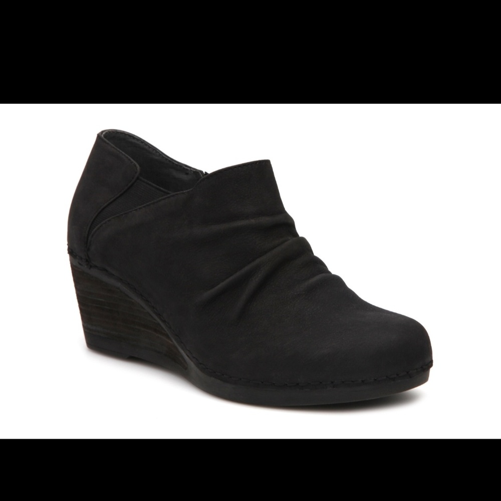 Dansko Sheena shoes